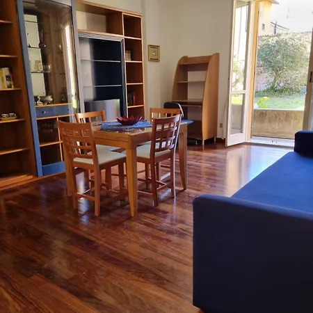 Apartment Il Cortile Di Via Mazza Pesaro